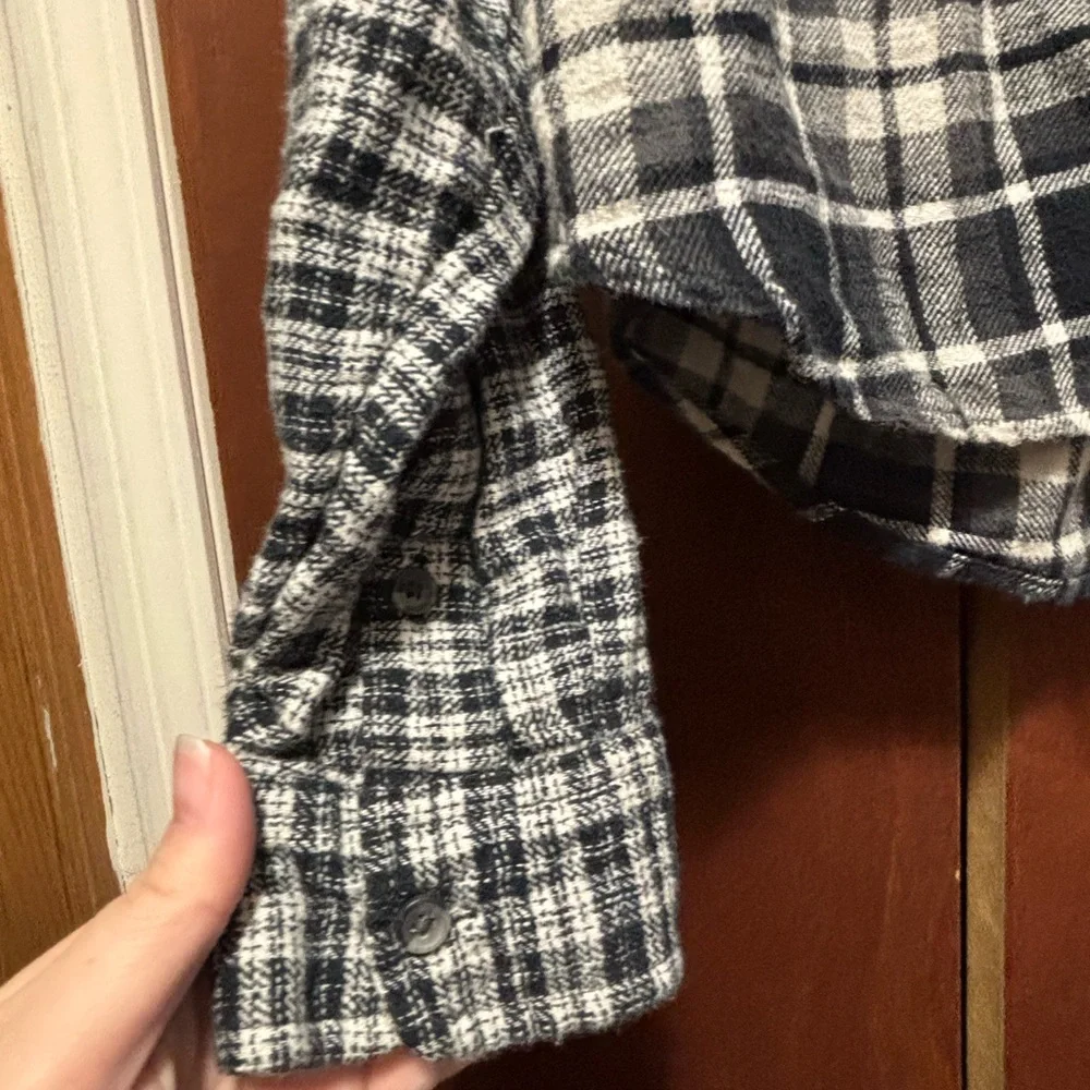 Women's American Eagle plaid button down jacket